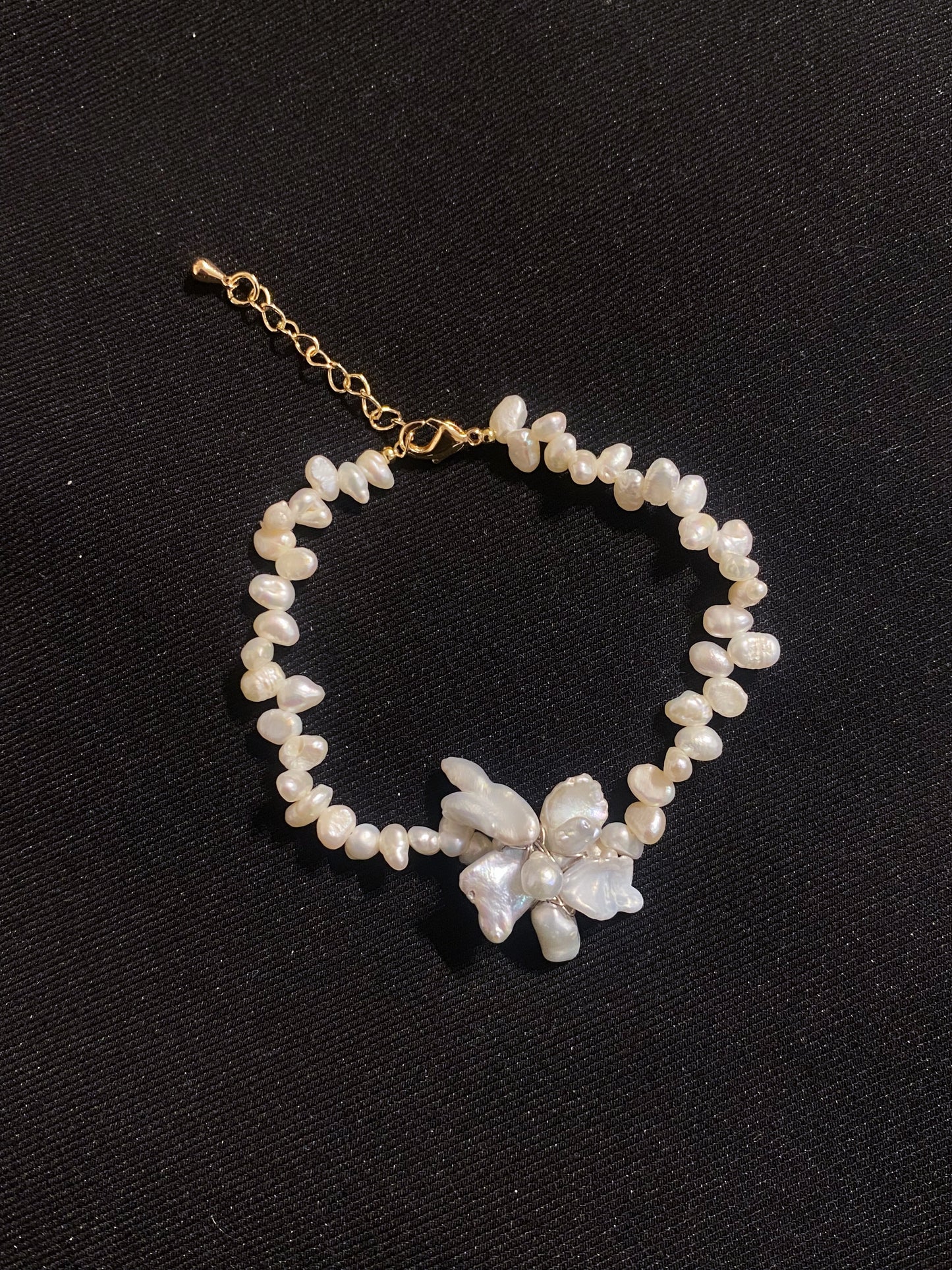 ✲SALE✲ Mini Keshi Pearl Flower side-drilled Irregular Bracelet №29