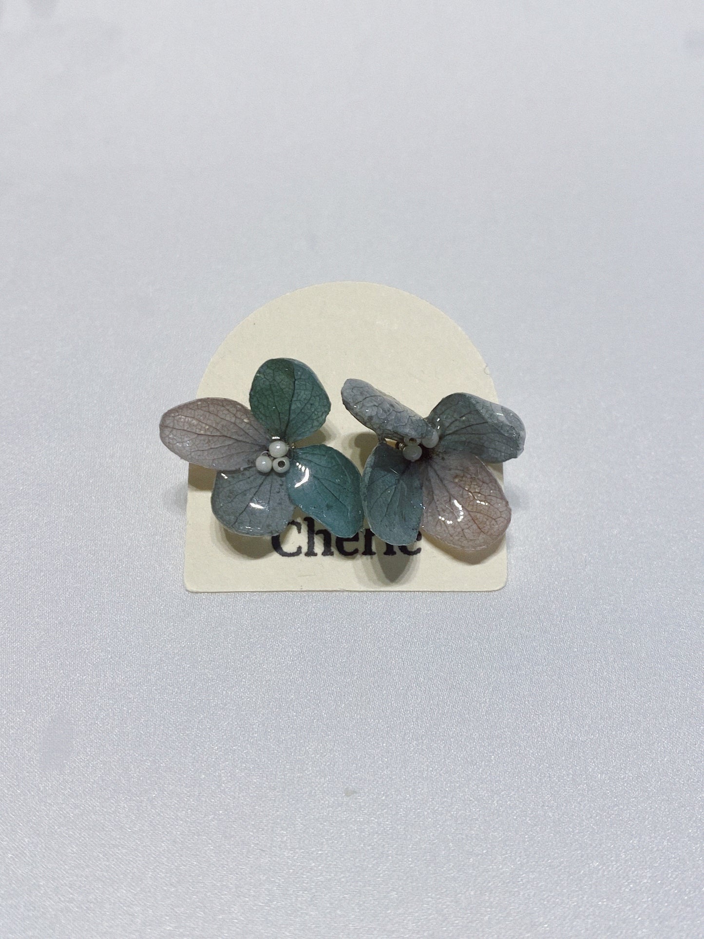 Hydrangea Harmony Studs