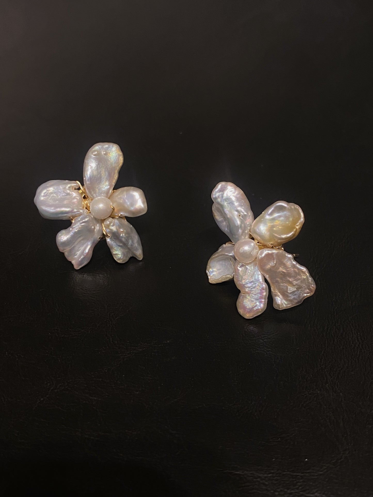 Keshi Purple Pearls Flower Stud Earrings №03