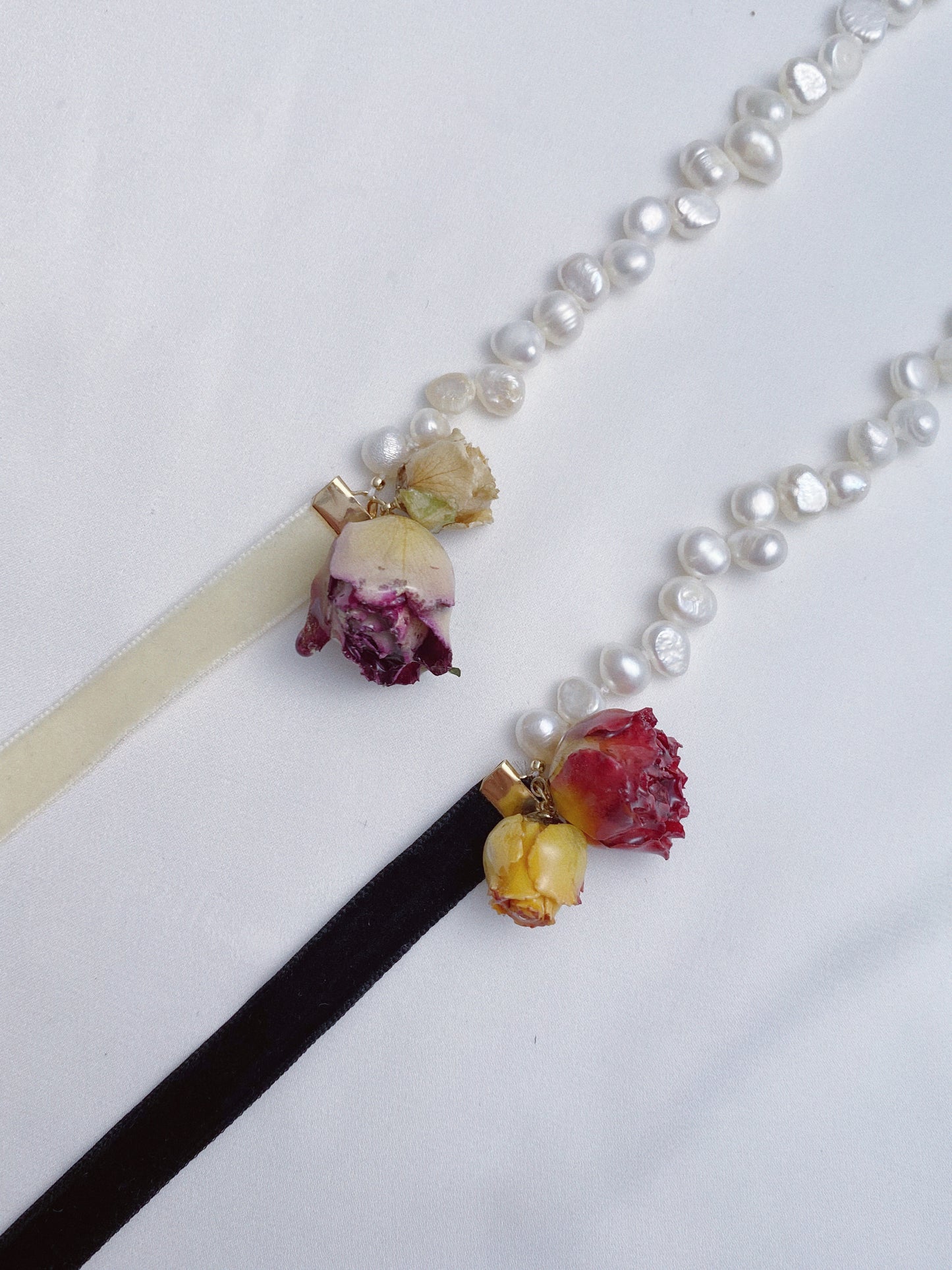 Isabella Roses Pearl Bow Necklace