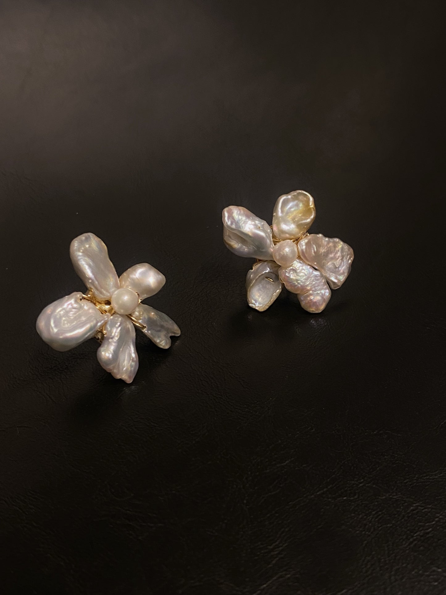 Keshi Purple Pearls Flower Stud Earrings №03