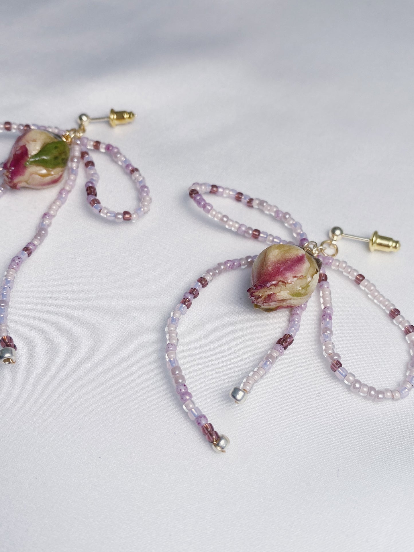 Dainty rose bead bow drops