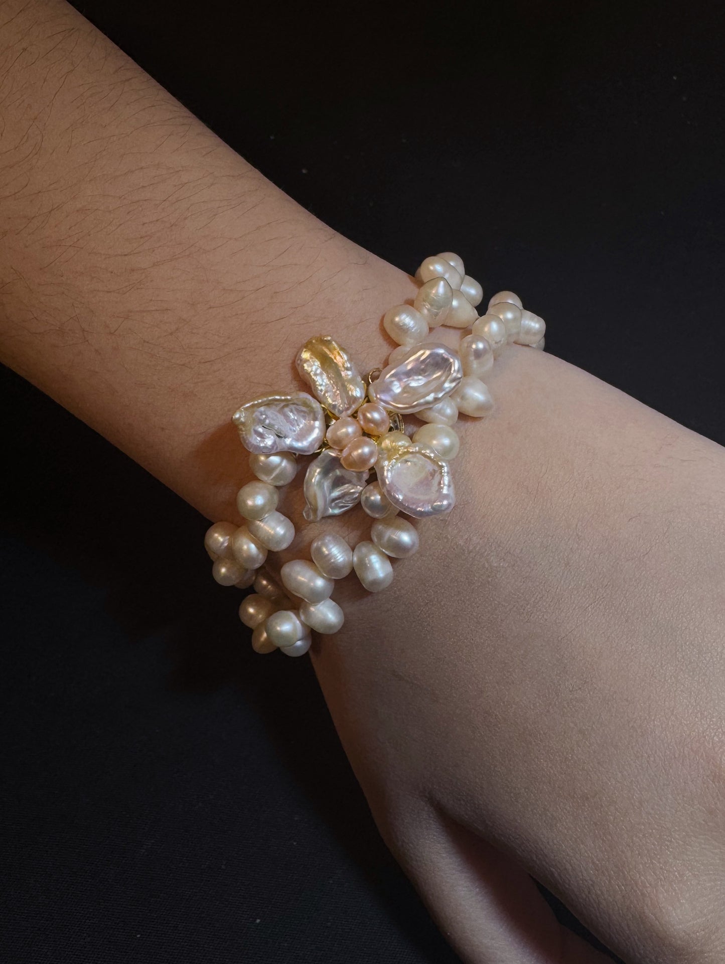 Double layers Keshi Pearl Flower Bracelet №19