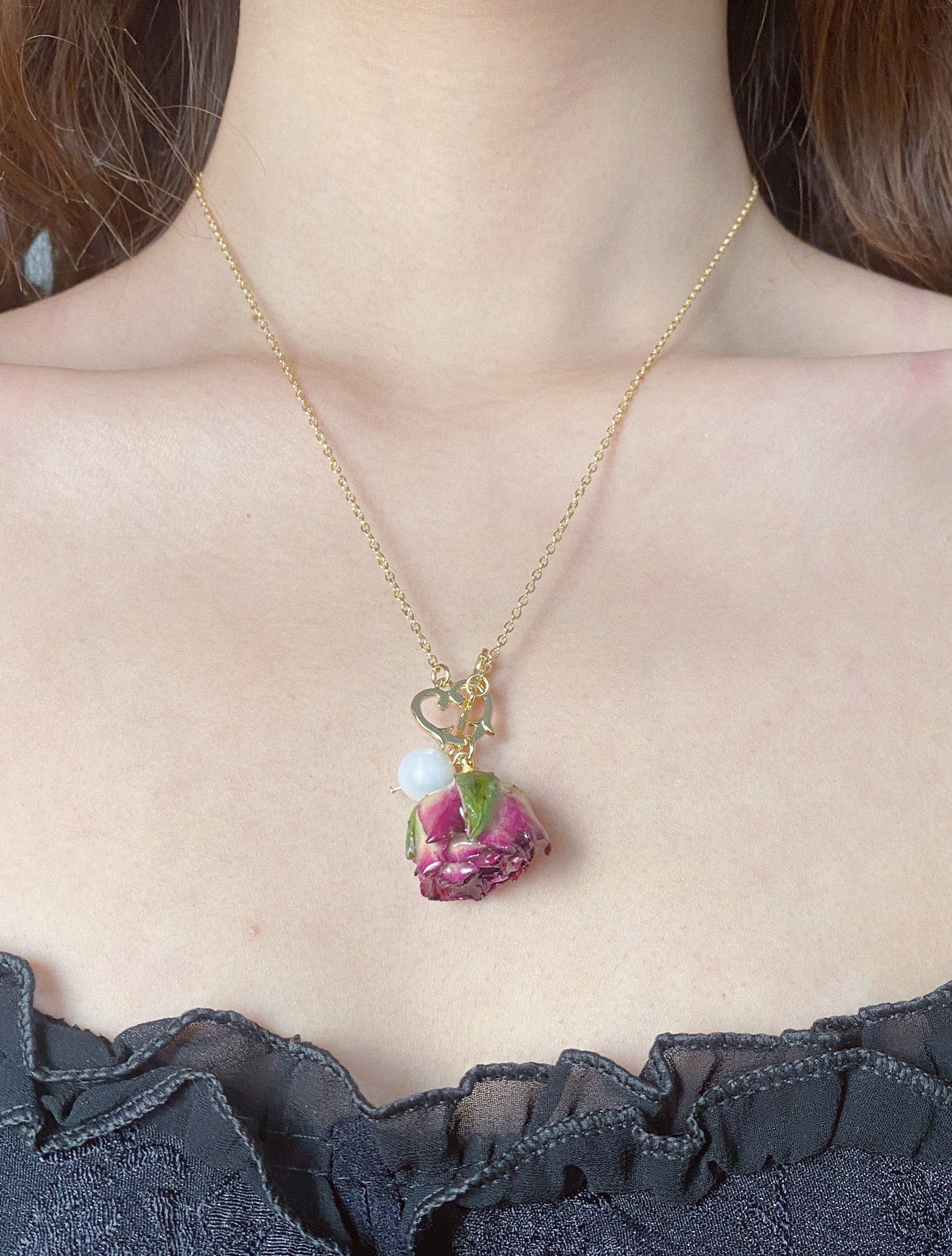 Timeless Rose Necklace