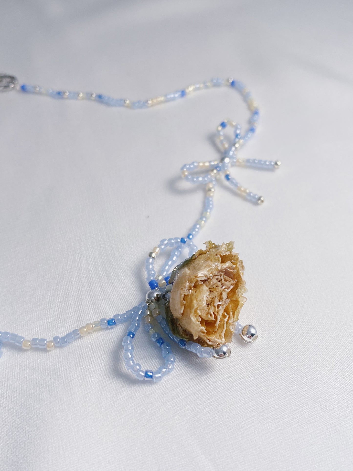 Dainty Rose Bead Bow Necklace