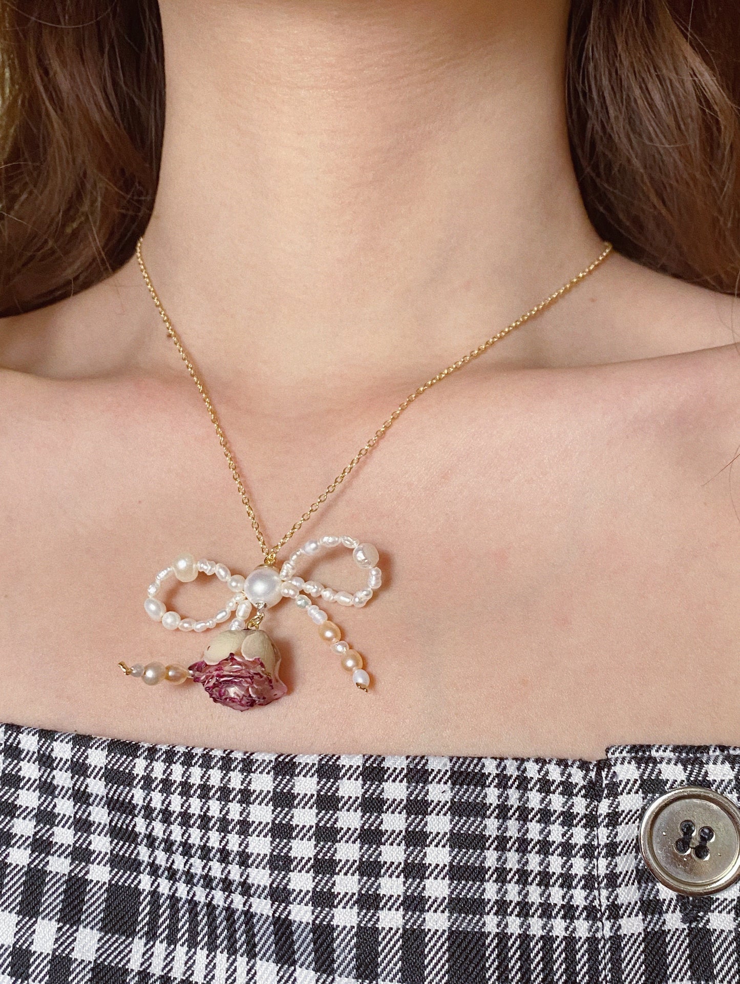 Rose Blossom Pearl Bow Necklace