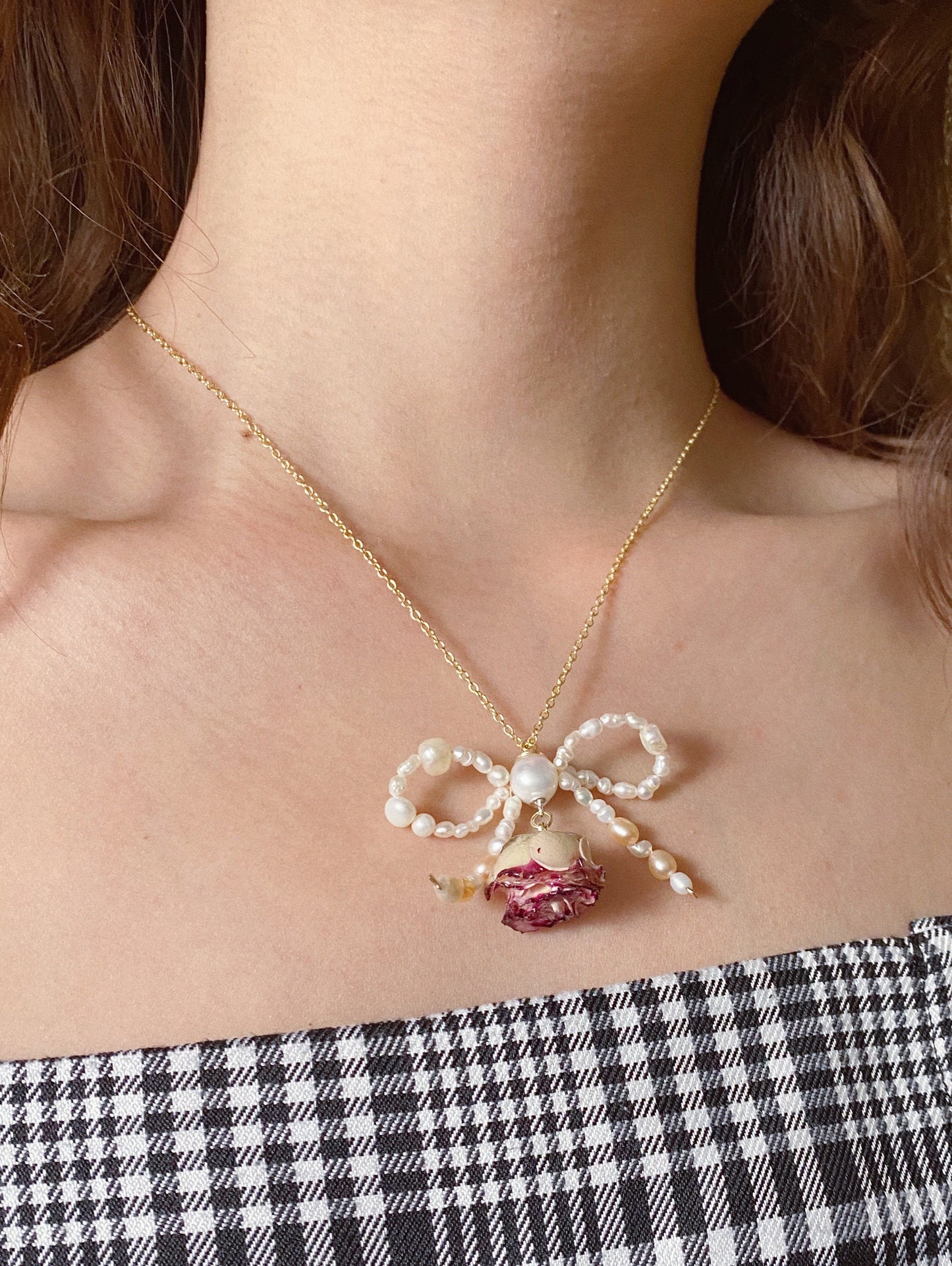 Rose Blossom Pearl Bow Necklace