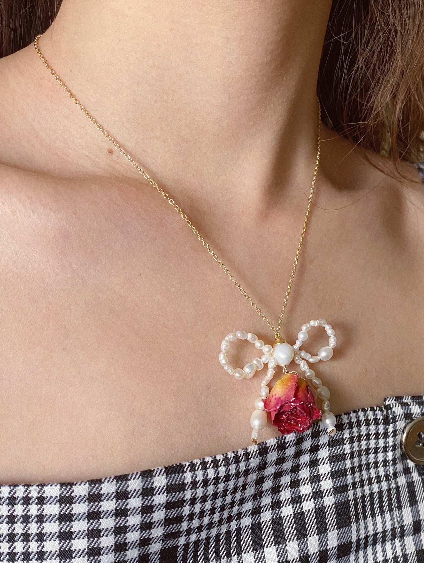 Rose Blossom Pearl Bow Necklace