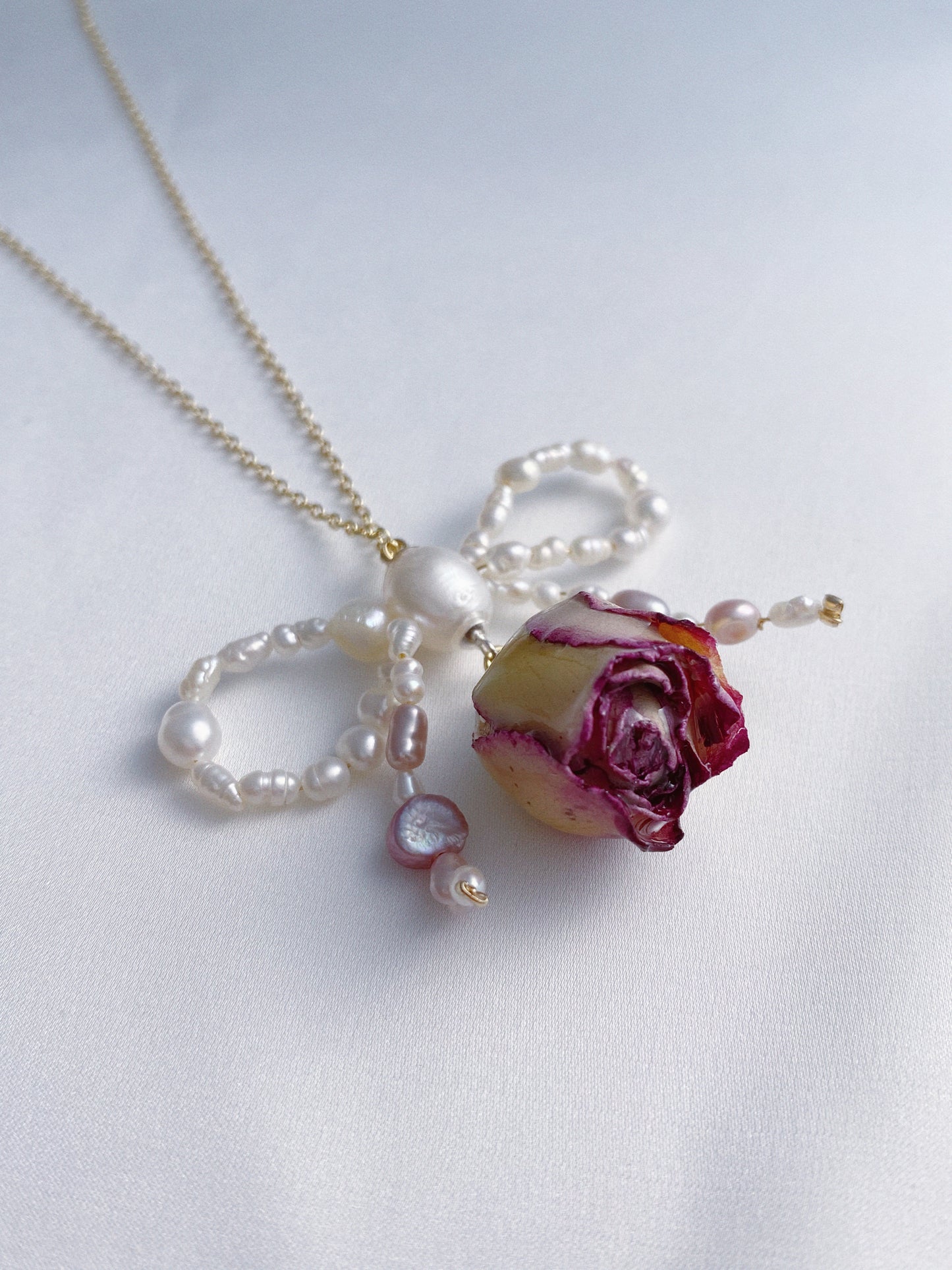 Rose Blossom Pearl Bow Necklace