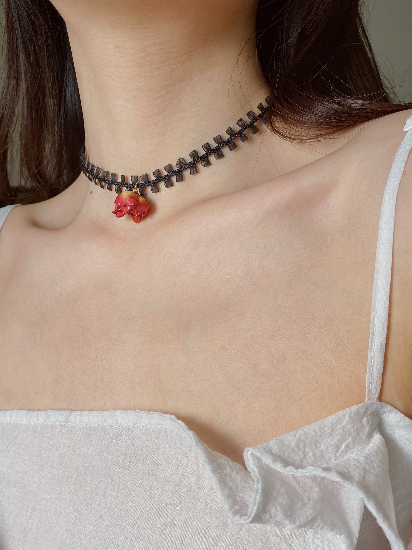 Liliana Lace Rose Choker