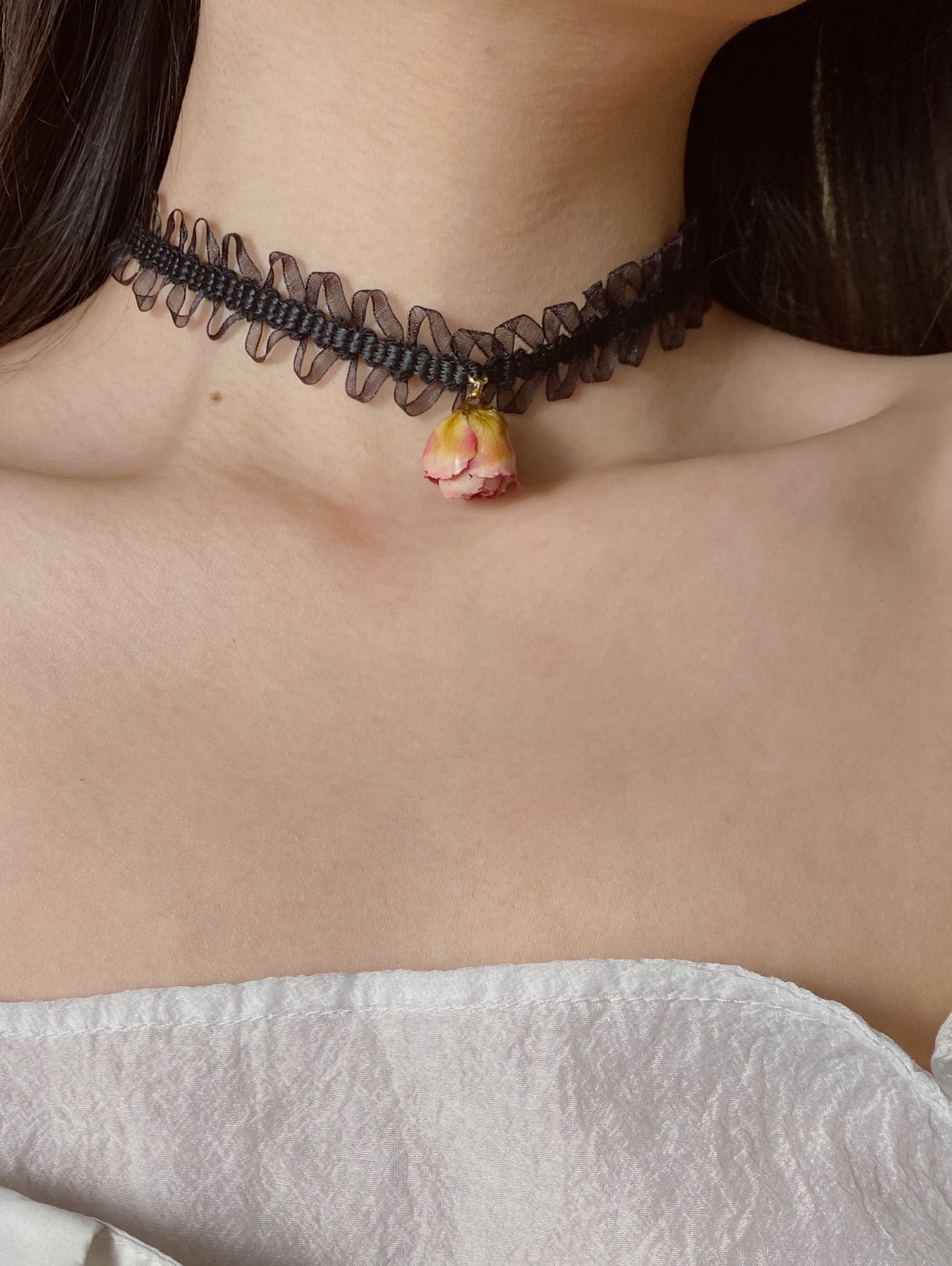 Bianca Ballerina Lace Rose Choker