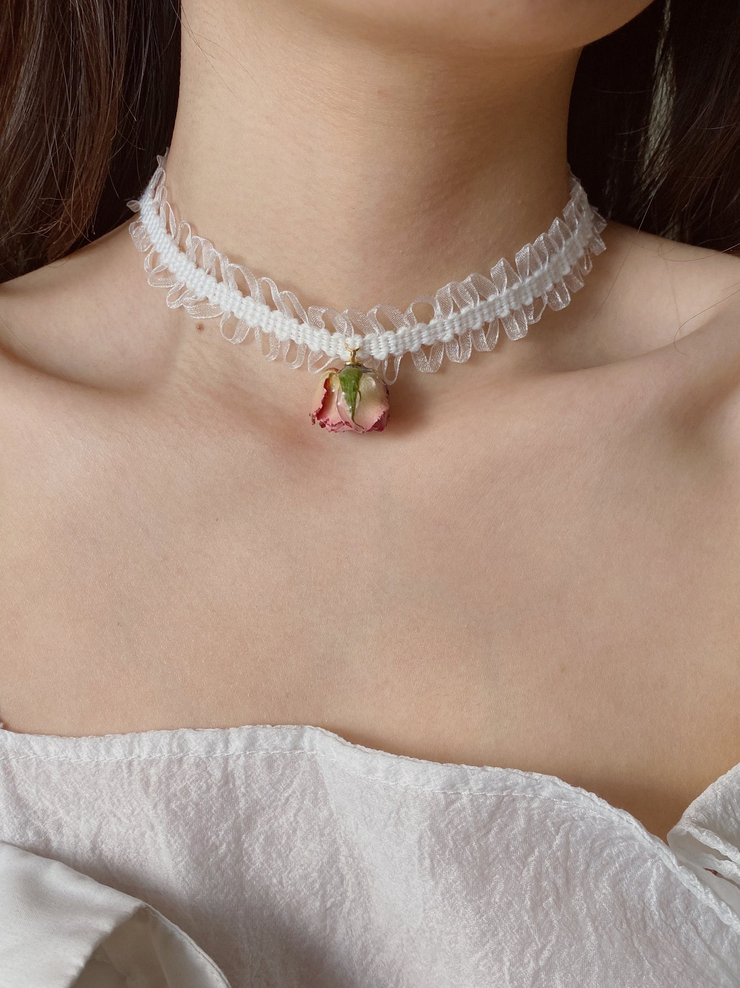 Bianca Ballerina Lace Rose Choker