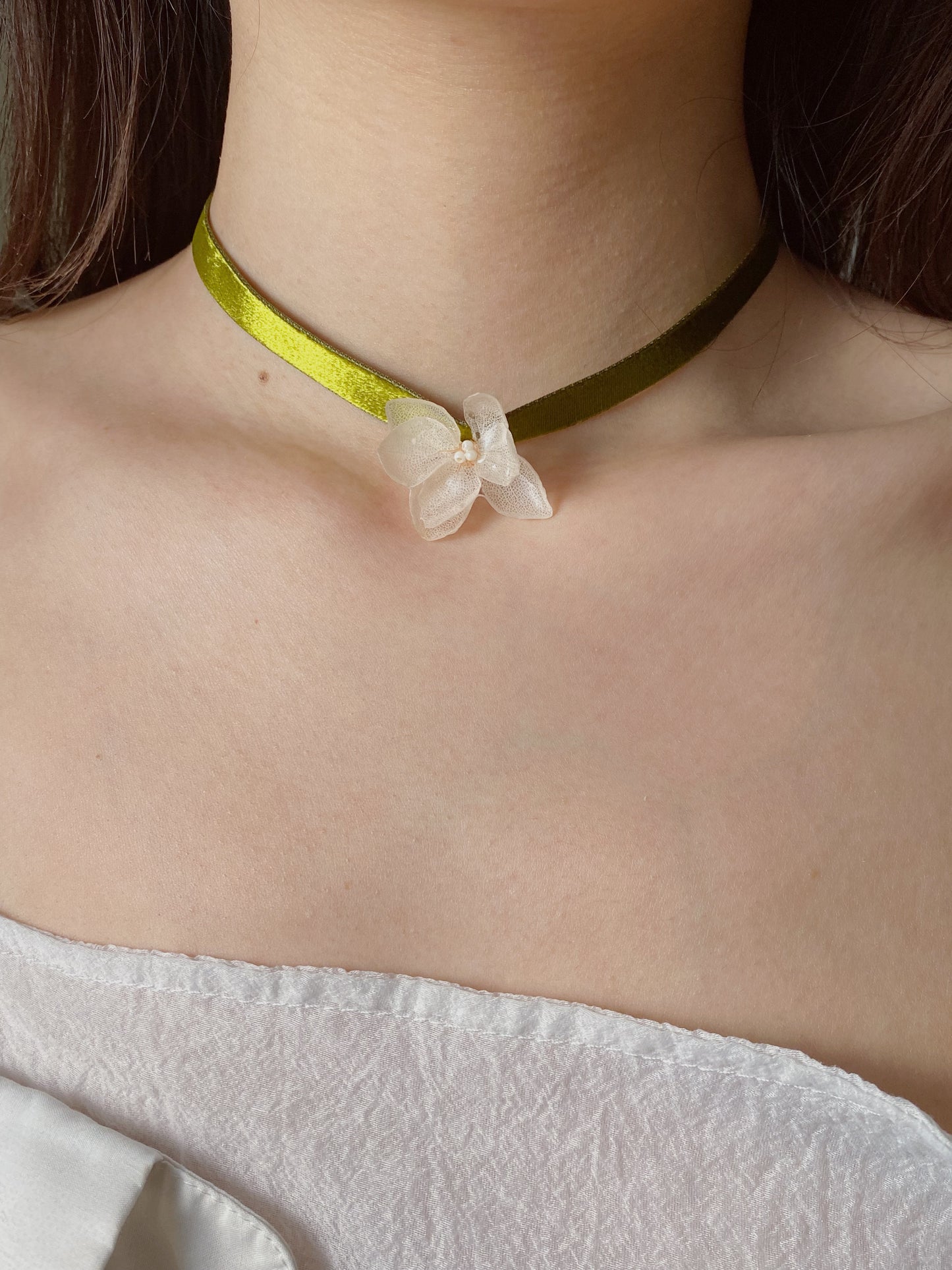 Olive Green Hydrangea Choker