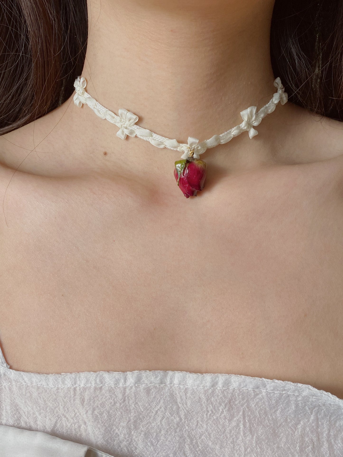 Elegant Rose Charm with Ribbon Bow Choker | White