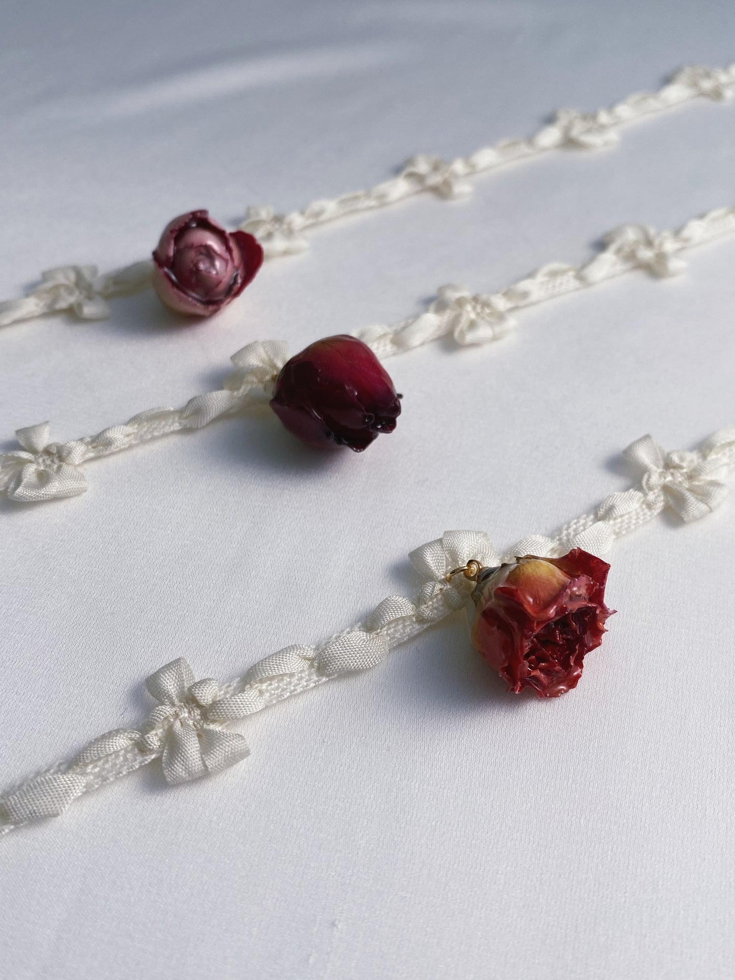 Elegant Rose Charm with Ribbon Bow Choker | White