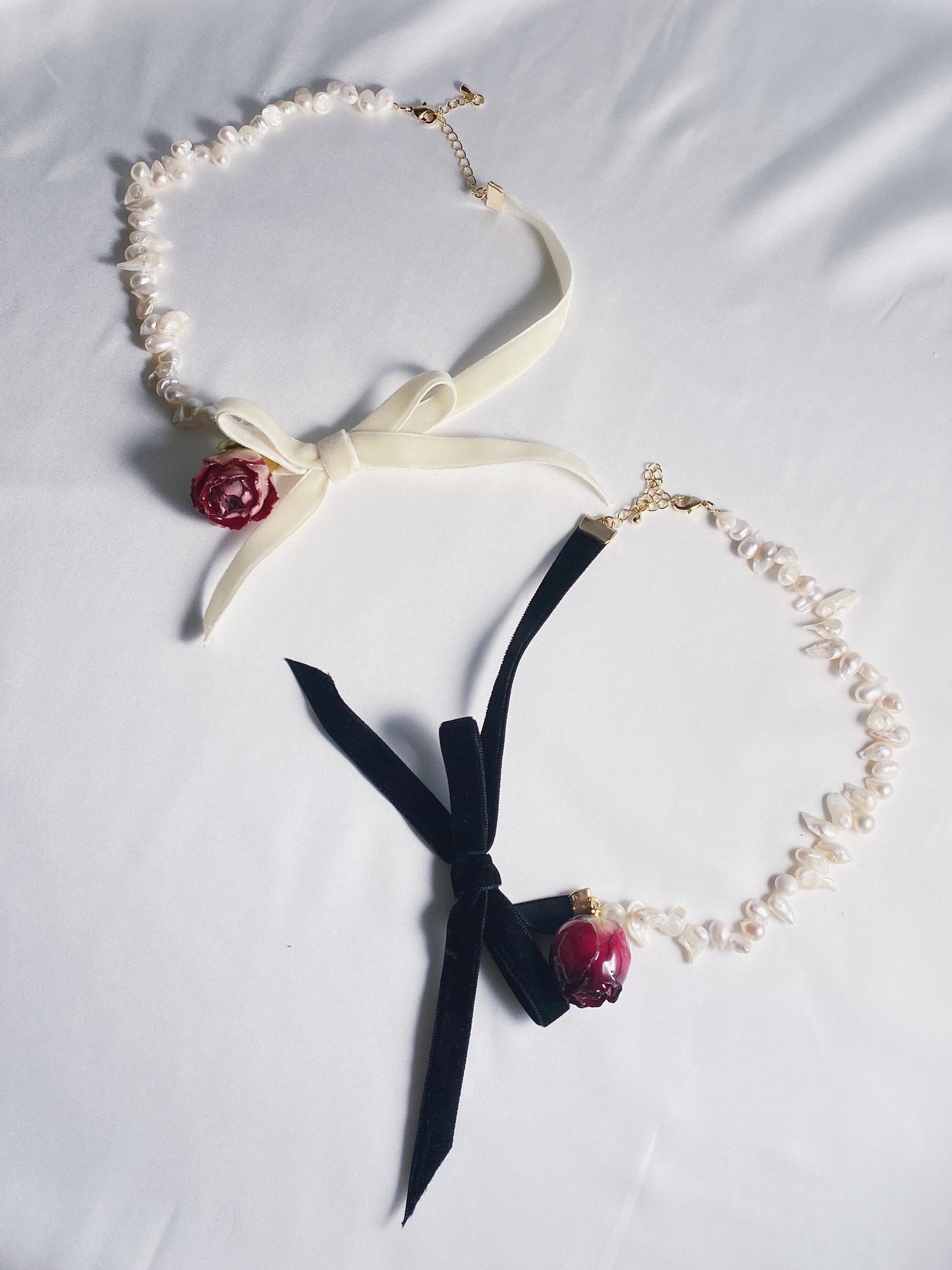 Isabella Roses Baroque Pearl Bow Necklace