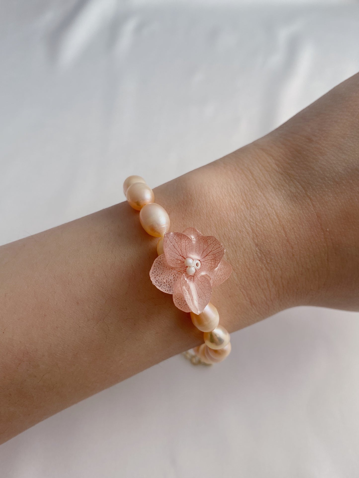 Real Hydrangea Pink Freshwater Pearl Bracelet