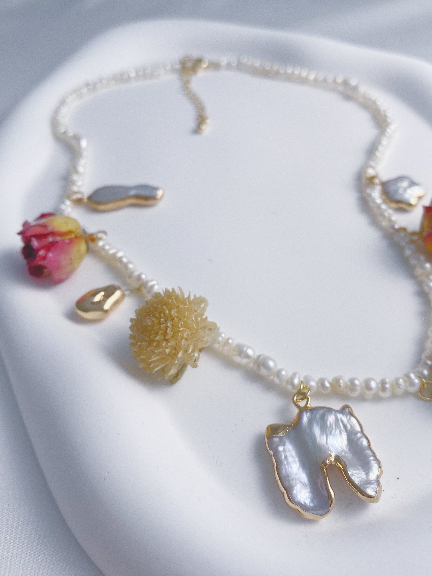 Freshwater Pearl Floral Garden Necklace